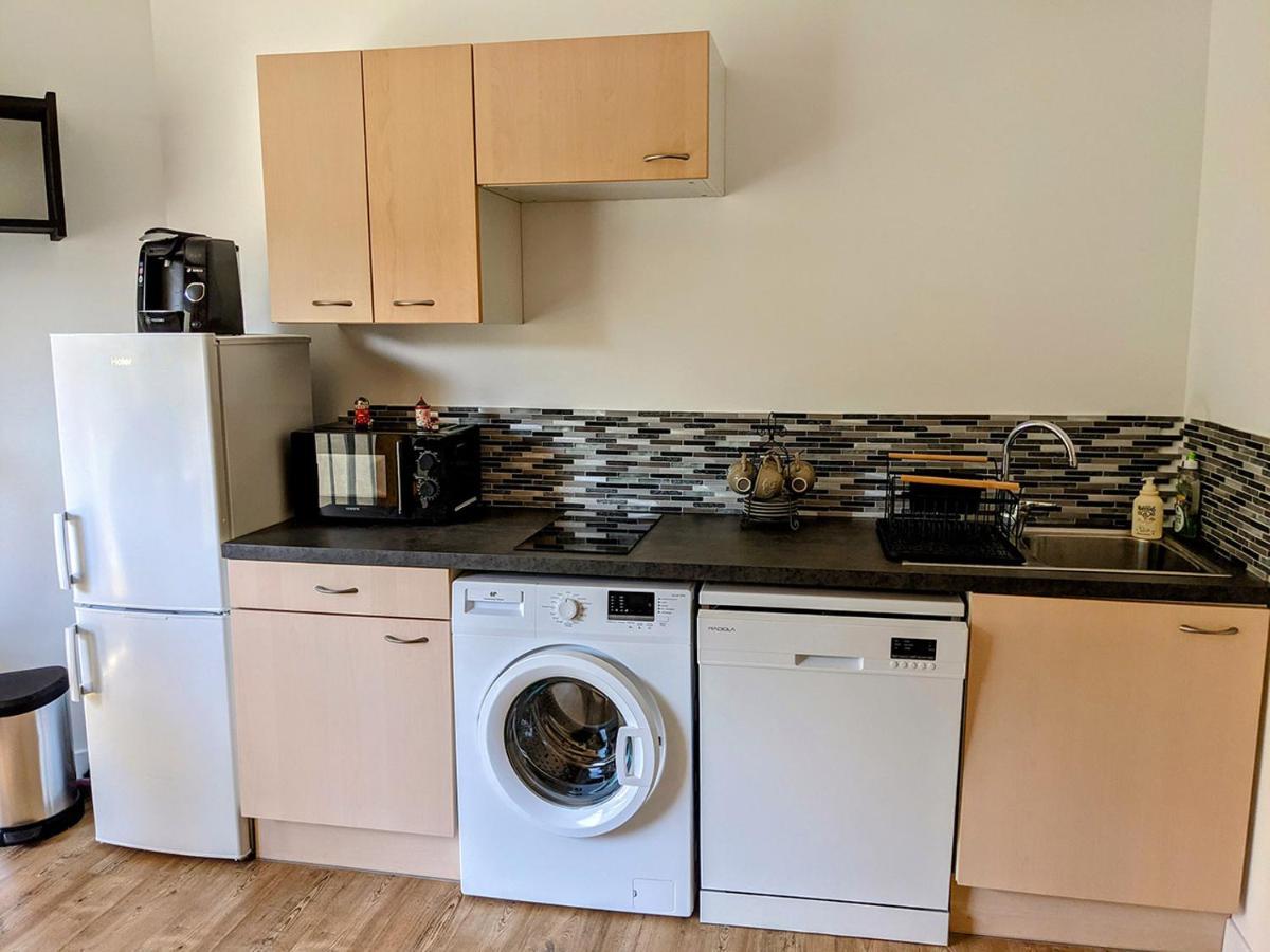 Andemu Studio Cabine 2 A 4 Personnes 巴里吉斯 外观 照片